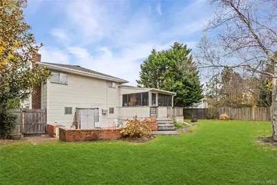 2476 Florin Court, Bellmore, NY 11710 - Photo 26