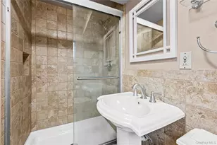 2476 Florin Ct, Bellmore, NY 11710 - Photo 20