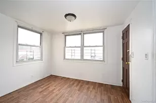 94-28 209th St, Queens Village, NY 11428 - Photo 12