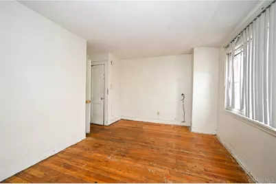 94-28 209th Street, Queens Village, NY 11428 - Photo 18