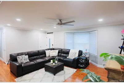 407 Tree Road, South Setauket, NY 11720 - Photo 2