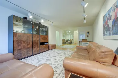 66-36 Yellowstone Boulevard #4-A, Forest Hills, NY 11375 - Photo 4