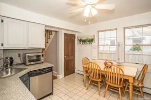 2 Elm Pl, Glen Head, NY 11545 - Photo 12