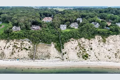 181 Landing Lane, Calverton, NY 11933 - Photo 38