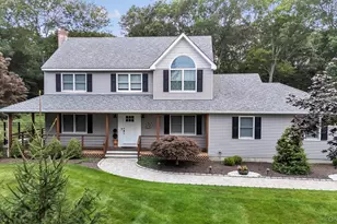 181 Landing Ln, Calverton, NY 11933 - Photo 2