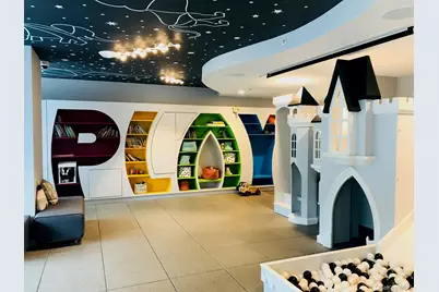 131-03 40 Road #8J, Flushing, NY 11354 - Photo 18