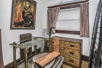 41 W Fulton Avenue, Roosevelt, NY 11575 - Photo 18