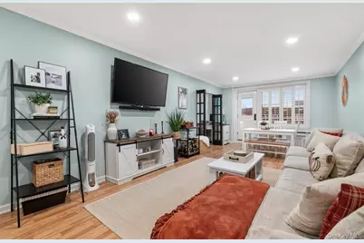 700 Shore Road #7Y, Long Beach, NY 11561 - Photo 4