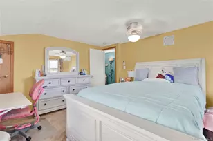171 Cottage Blvd, Hicksville, NY 11801 - Photo 12