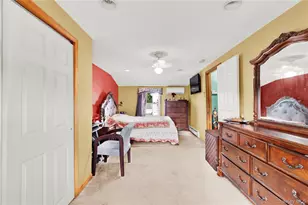 171 Cottage Blvd, Hicksville, NY 11801 - Photo 14