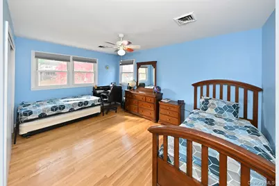 25 Flint Drive, Spring Valley, NY 10977 - Photo 14