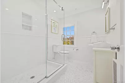 51 Avon Road, Bronxville, NY 10708 - Photo 20