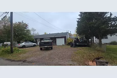 21 Astoria Road, Mastic Beach, NY 11951 - Photo 4