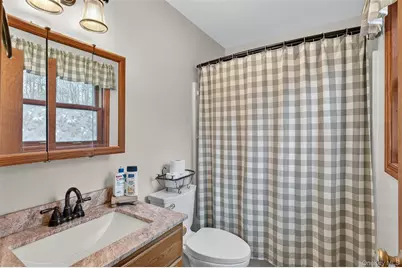 10 Carly Drive, Highland, NY 12528 - Photo 20