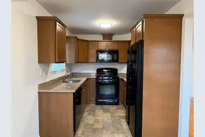 40 Corchaug Avenue #A, Port Washington, NY 11050 - Photo 2