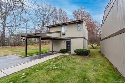 6 Eaton Court, Middletown, NY 10940 - Photo 2