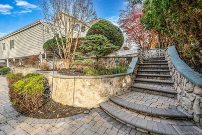 310 Terry Road, Smithtown, NY 11787 - Photo 34