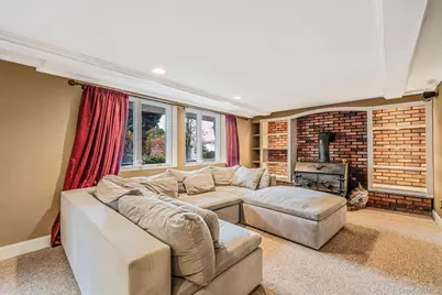 310 Terry Road, Smithtown, NY 11787 - Photo 16