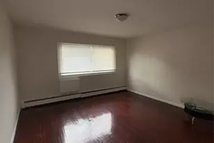 251 Woodland Ave, Yonkers, NY 10703 - Photo 6