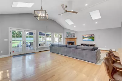 5 Robin Lane, Huntington, NY 11743 - Photo 14