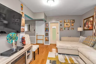 21812 141st Road, Springfield Gardens, NY 11413 - Photo 2