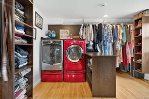 54 W 2nd St, Freeport, NY 11520 - Photo 36