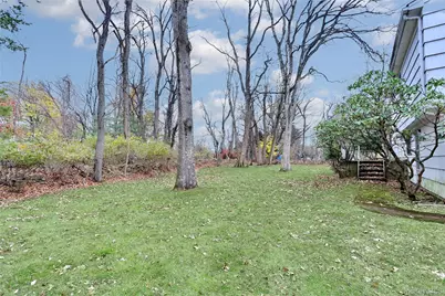 12 Cloverdale Lane, Monsey, NY 10952 - Photo 4