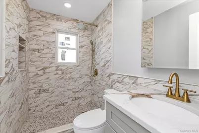 33 Prentice Road, Levittown, NY 11756 - Photo 20