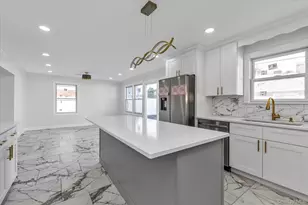 33 Prentice Rd, Levittown, NY 11756 - Photo 8