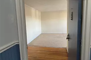 196 Underhill Ave, Harrison, NY 10604 - Photo 2