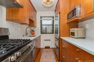 154 Martling Ave, Tarrytown, NY 10591 - Photo 4