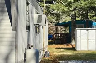 620 Montauk Hwy, Westhampton Beach, NY 11791 - Photo 10