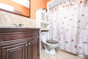 69-06 66th Rd, Middle Village, NY 11379 - Photo 18