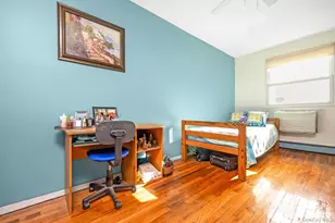 69-06 66th Rd, Middle Village, NY 11379 - Photo 16