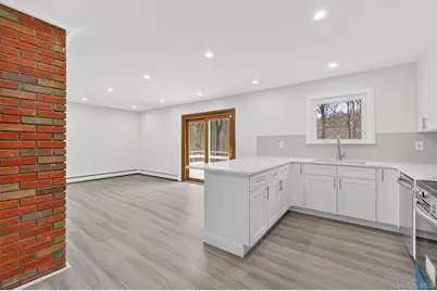 1159 Winding Court, Mohegan Lake, NY 10547 - Photo 18