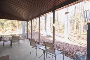 5 Van Ct, Hyde Park, NY 12538 - Photo 4