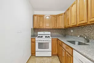 111-20 73rd Ave, Forest Hills, NY 11375 - Photo 26