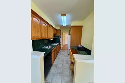 85-10 151st Avenue #3M, Howard Beach, NY 11414 - Photo 6