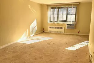 85-10 151st Ave, Howard Beach, NY 11414 - Photo 4