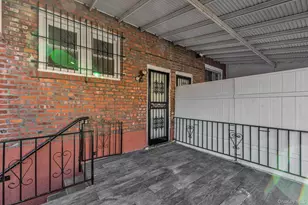 88-35 Vanderveer St, Queens Village, NY 11427 - Photo 16