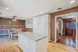 211 N Titmus Dr, Mastic, NY 11950 - Photo 36