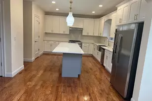 23 Sunlight Hill, Yonkers, NY 10704 - Photo 6