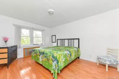 195-31 39 Avenue, Flushing, NY 11358 - Photo 8
