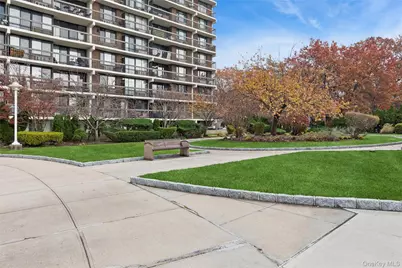 150-38 Union Turnpike #1R, Kew Gardens, NY 11367 - Photo 14