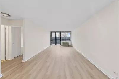 150-38 Union Turnpike #1R, Kew Gardens, NY 11367 - Photo 2