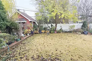 48-37 192nd St, Fresh Meadows, NY 11365 - Photo 16