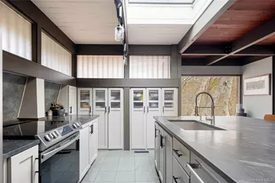 270 Sachem Hill Place, Saint James, NY 11780 - Photo 6