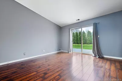 23 Sandy Hill Road, Commack, NY 11725 - Photo 14