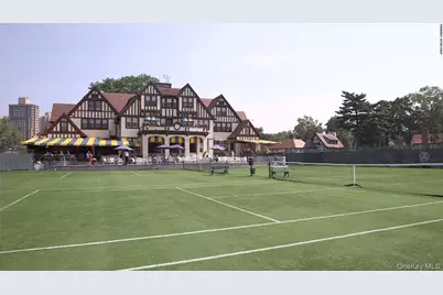 150 Burns Street #2D, Forest Hills, NY 11375 - Photo 28