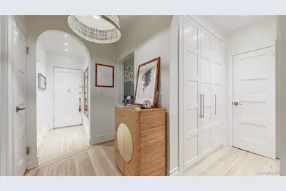 150 Burns Street #2D, Forest Hills, NY 11375 - Photo 10